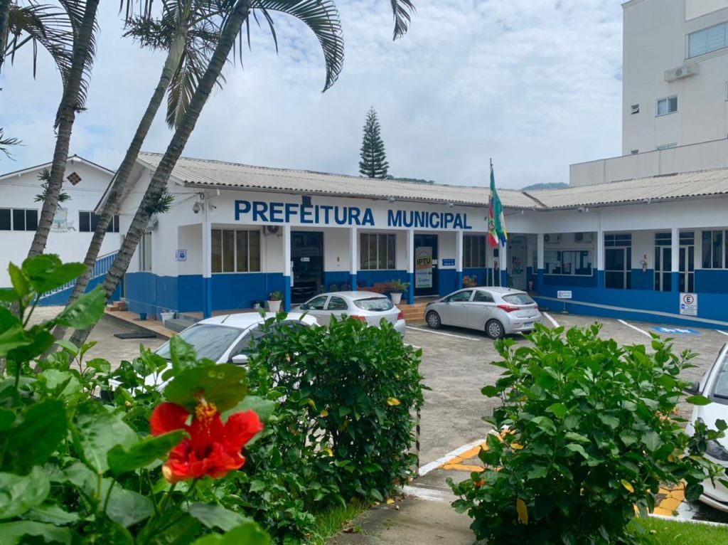 Prefeitura de Itapema Paco Municipal